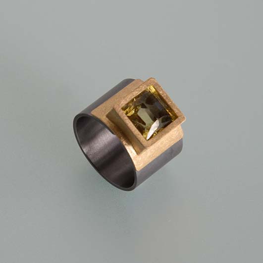 Ringe, Tantal, Gold 900/000, Beryll