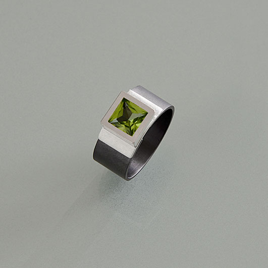 Ringe, Tantal, Silber, Peridot